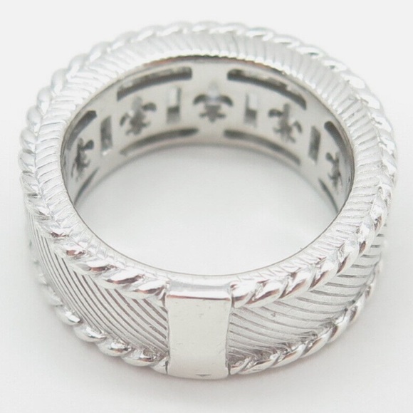 JUDUTH RIPKA Sterling Silver Baguette CZ Ring - Picture 5 of 6